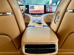 AITO Zun S800 2025 Extended Range Starlight Premium Edition 5-Seater (192-line LiDAR) - ფოტო 14