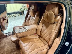 AITO Zun S800 2025 Extended Range Starlight Premium Edition 5-Seater (192-line LiDAR) - ფოტო 18
