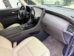 Toyota Vellfire Crown Hybrid 2.5L Executive Premier Edition - ფოტო 16