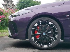 BMW M235L - ფოტო 8