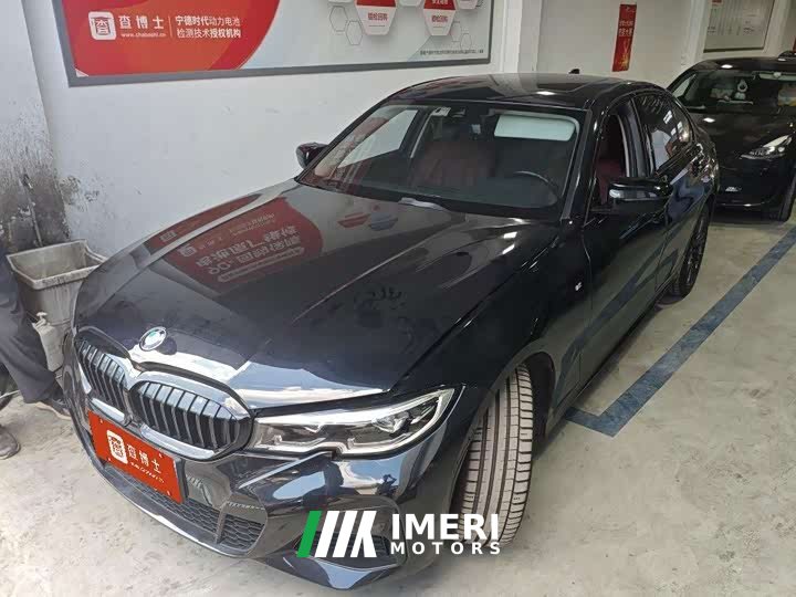 BMW 3 Series 325i M Sport Night Edition Package - ავტომობილი ჩინეთიდან