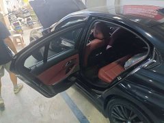 BMW 3 Series 325i M Sport Night Edition Package - ფოტო 4
