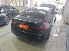 BMW 3 Series 325i M Sport Night Edition Package - ფოტო 6
