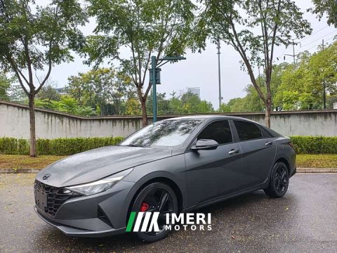 2023 Hyundai Elantra 2022 1.5L CVT LUX Black Knight Limited Edition - ავტომობილი ჩინეთიდან