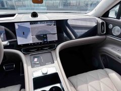 AITO M9 Extended Range Ultra 52kWh 5-Seater with 192-Channel LiDAR - ფოტო 17