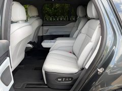 NIO ES8 100kWh Executive - ფოტო 11