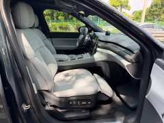 NIO ES8 100kWh Executive - ფოტო 12