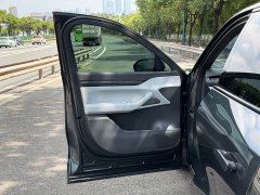 NIO ES8 100kWh Executive - ფოტო 8