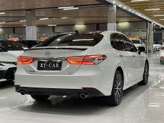 Toyota Camry 2.5G Luxury Edition - ფოტო 18