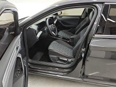 Volkswagen Sagitar 300TSI DSG Excellence Edition - ფოტო 9