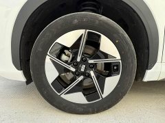 Geely Galaxy E5 2024 440km Qihang Edition - ფოტო 10