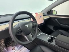 Tesla Model Y 2022 Facelift Rear-Wheel Drive - ფოტო 14