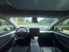 Tesla Model Y Rear-Wheel Drive - ფოტო 8