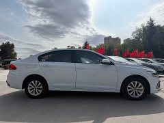 Volkswagen Bora 200TSI DSG Comfort Edition - ფოტო 4