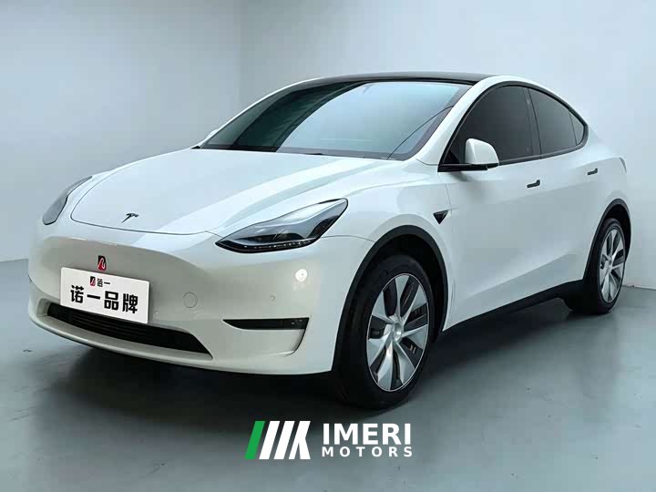 Tesla Model Y Facelift Long Range All-Wheel Drive