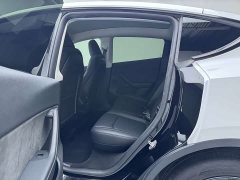 Tesla Model Y 2023 Rear-Wheel Drive - ფოტო 8