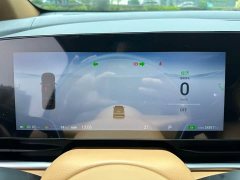 Voyah Dream PHEV Extended Range Luxury Edition - ფოტო 12