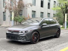 Volkswagen Golf GTI 2021 Facelift 380TSI DSG GTI - ფოტო 1