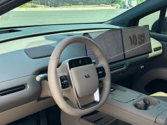 Li Auto i6 2025 Four-Wheel Drive Standard Edition - ფოტო 3