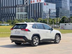 Toyota RAV4 2.0L CVT FWD Fashion Edition - ფოტო 3