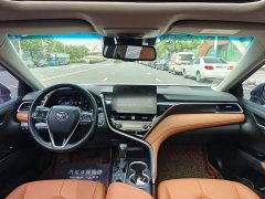 Toyota Camry Hybrid Luxury - ფოტო 11