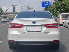 Toyota Camry Hybrid Luxury - ფოტო 5