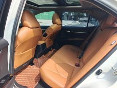 Toyota Camry Hybrid Luxury - ფოტო 9