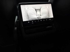 Tesla Model Y Rear-Wheel Drive - ფოტო 12
