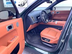 Li Auto L7 Pro - ფოტო 4