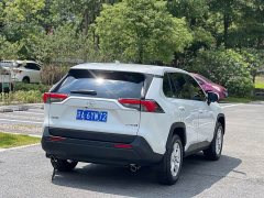 Toyota RAV4 2024 2.0L CVT FWD Urban Edition - ფოტო 6