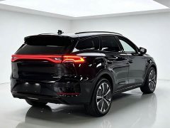 BYD Yuan Plus DM-i 215km Range AWD Flagship - ფოტო 12