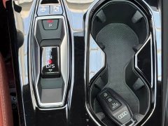 Audi Q5L 2.0T Smart Hybrid Premium Edition - ფოტო 9