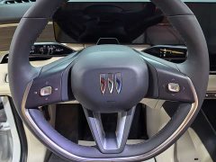 Buick Zhijing Shijia Luxury Edition - ფოტო 5