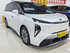 Buick Zhijing Shijia Luxury Edition - ფოტო 1
