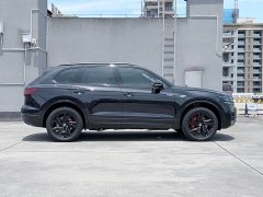 Volkswagen Touareg 2021 3.0TSI Sharp Enjoyment Edition Jet Black Sport Package - ფოტო 4