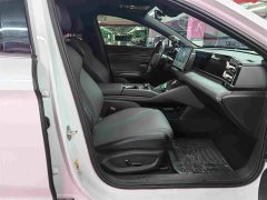 BYD Qin L DM-i 120KM Excellence Edition - ფოტო 12