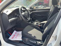 Volkswagen Bora 2020 1.5L Automatic Fashion Edition - ფოტო 9