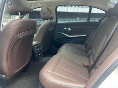 BMW 3 Series 325Li M Sport Night Edition Package - ფოტო 9