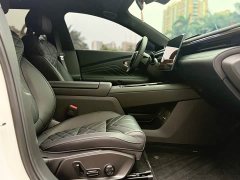 Lynk & Co Geely Lynk & Co 10 2025 240 AWD Ultra H5 - ფოტო 5