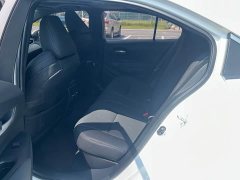 Toyota Corolla 2022 Hybrid 1.8H E-CVT Luxury - ფოტო 10