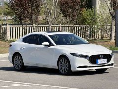 Mazda3 Axela 2021 2.0L Automatic Radiance Edition - ფოტო 3
