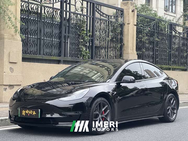 Tesla Model 3 Facelift Performance All-Wheel Drive 3D1 - ავტომობილი ჩინეთიდან