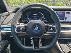 BMW i7 M70L 2023 M70L - ფოტო 13