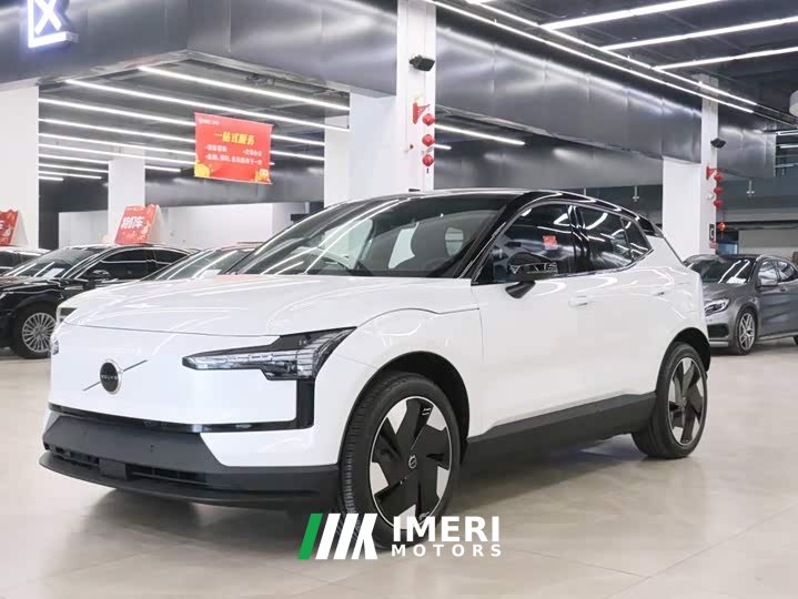Volvo EX30 Rear-Wheel Drive Long Range Plus - ავტომობილი ჩინეთიდან