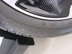 Volvo EX30 Rear-Wheel Drive Long Range Plus - ფოტო 17