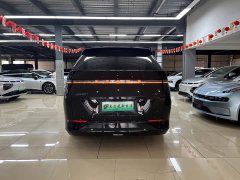 XPeng X9 Pure Electric 740 Extended Range Max - ფოტო 8