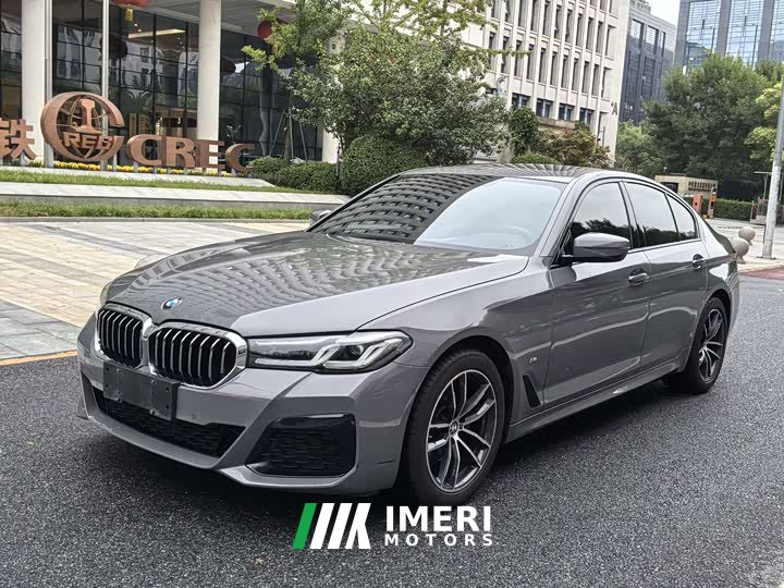 BMW 5 Series (Imported) 525i M Sport Package - ავტომობილი ჩინეთიდან