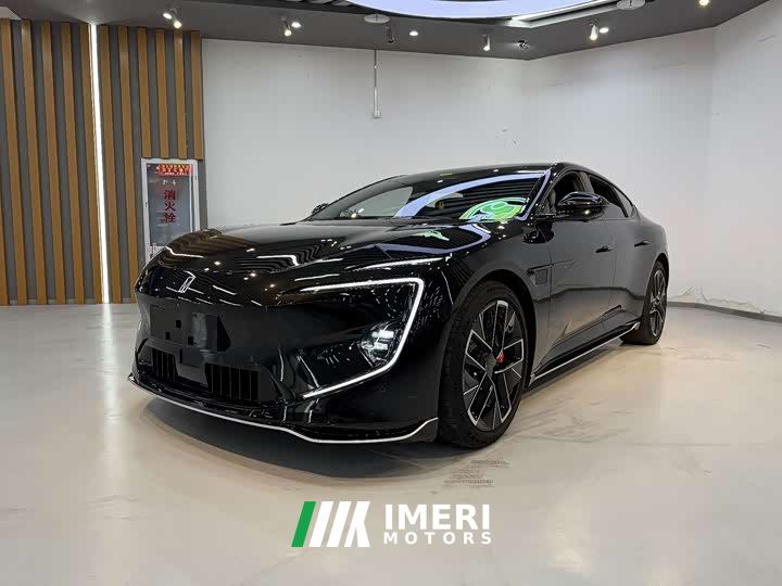 Avatr 12 650 Tri-Laser AWD Performance Edition