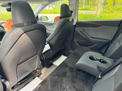 Tesla Model Y Rear-Wheel Drive Launch Edition - ფოტო 6