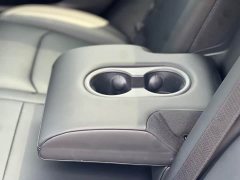 Tesla Model Y Rear-Wheel Drive - ფოტო 13